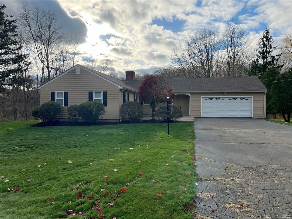 Property Photo: 376 Valleybrook Road CT 06477