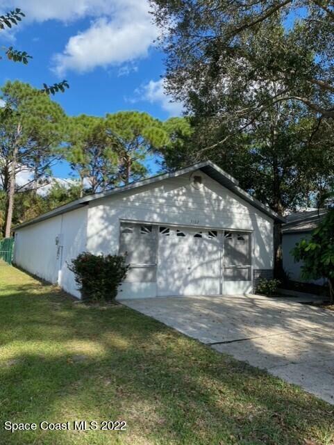 Property Photo:  3102 Winchester Drive  FL 32926 