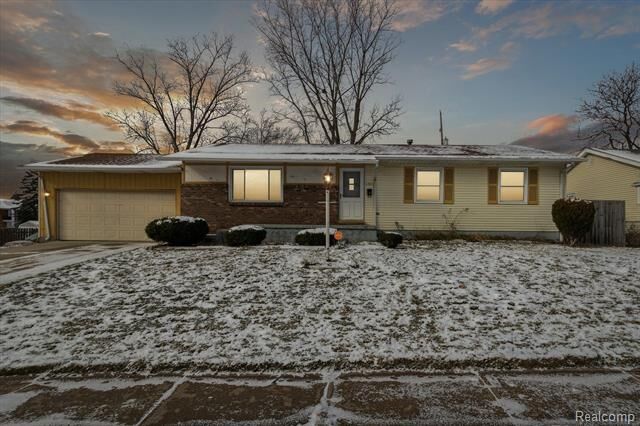 1301 Eldorado Drive  Flint MI 48504 photo