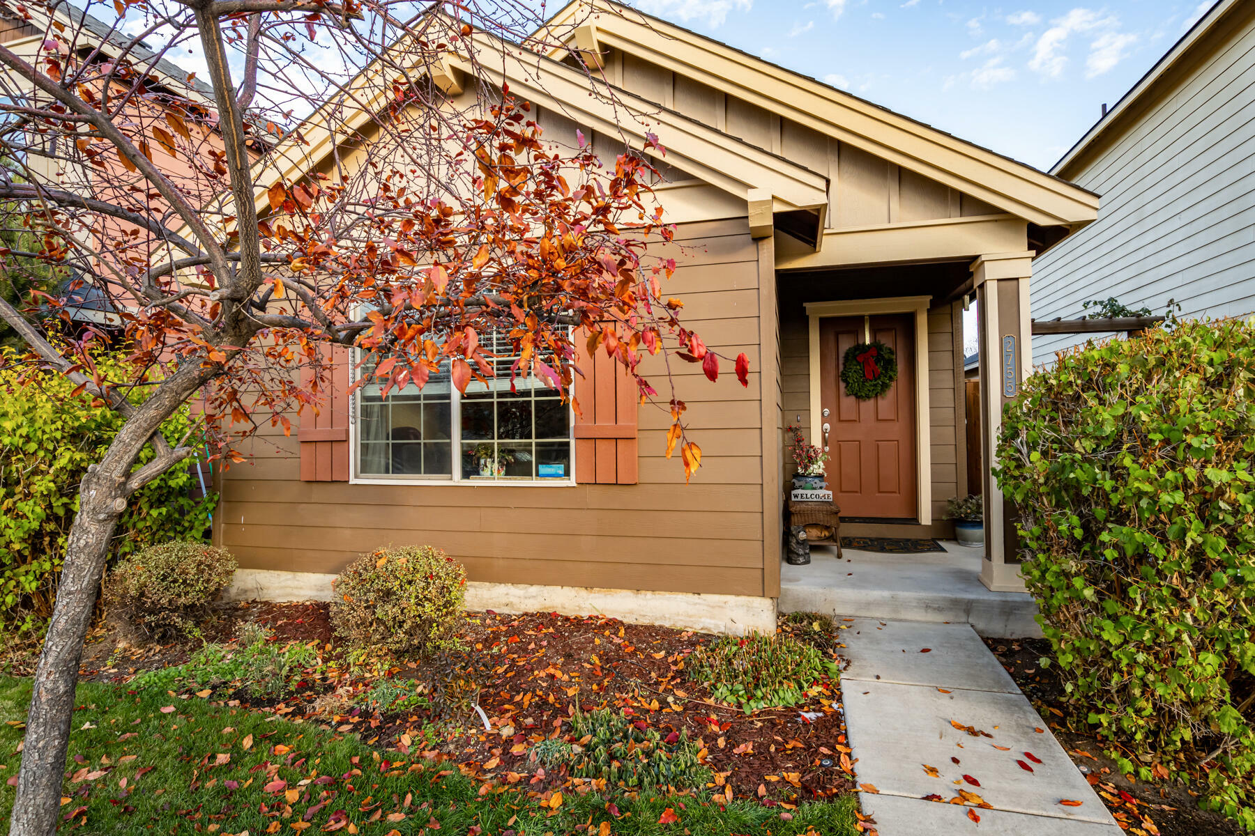 Property Photo: 2755 NW Cedar Avenue OR 97756