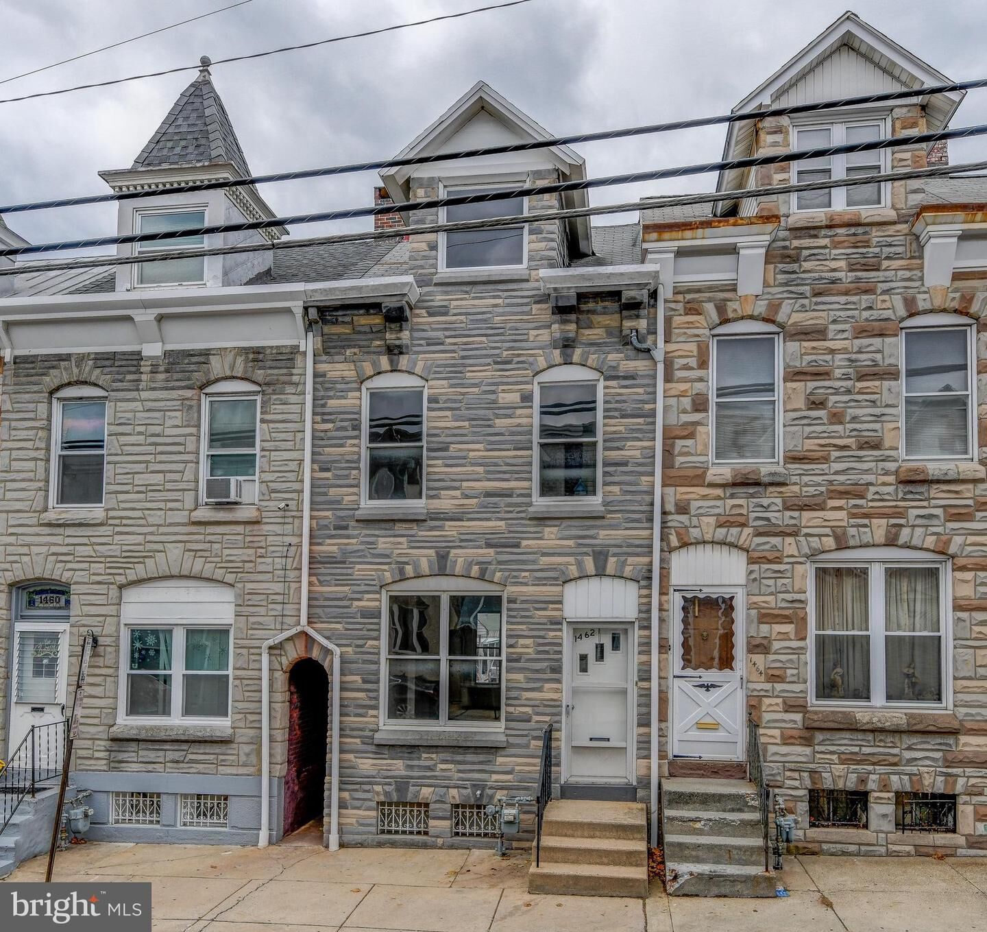 Property Photo:  1462 N 10th Street  PA 19604 