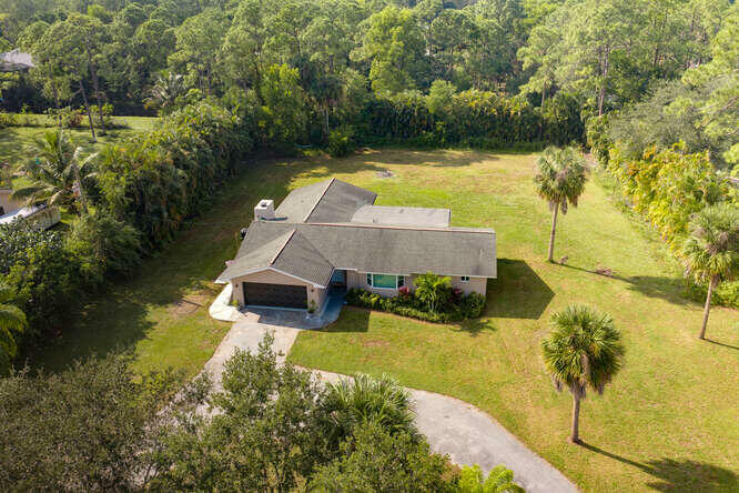 Property Photo:  4619 Coconut Boulevard  FL 33411 