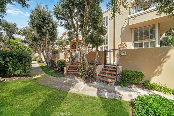 Property Photo:  19431 Merion Circle  CA 92648