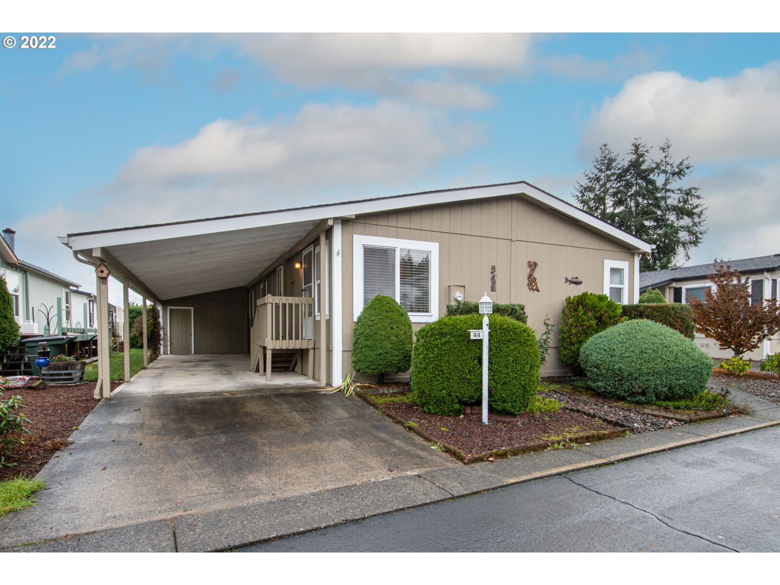 Property Photo: 369 Gun Club Rd 44 WA 98674