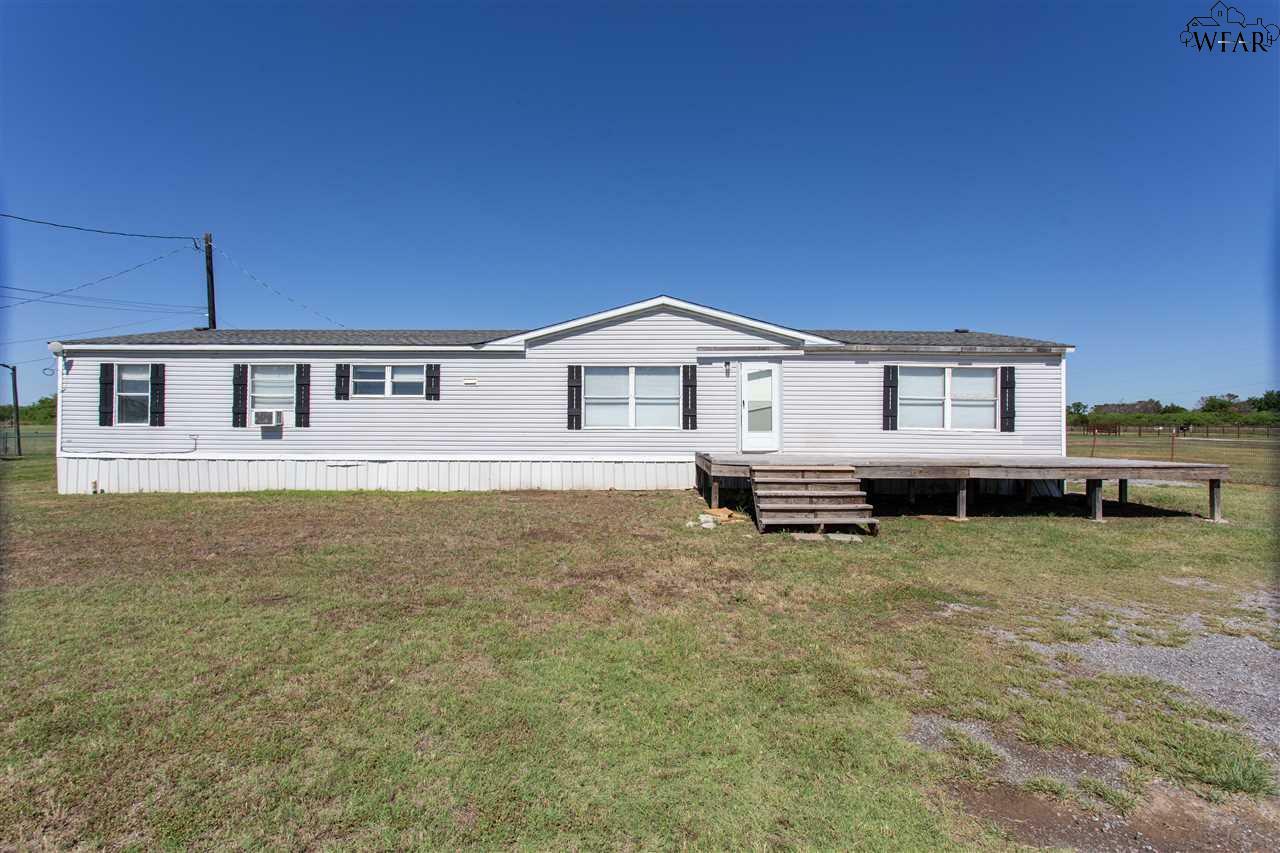 Property Photo: 1207 Fm 369 TX 76354