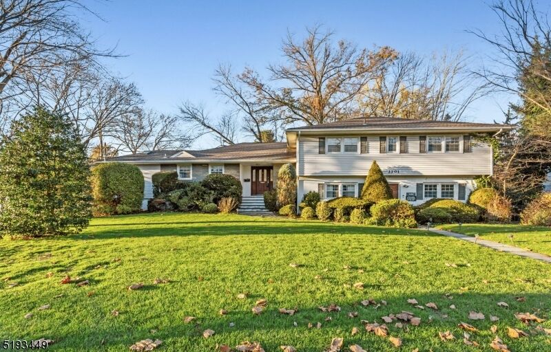 Property Photo:  33 Fair Lawn Ave  NJ 07410 