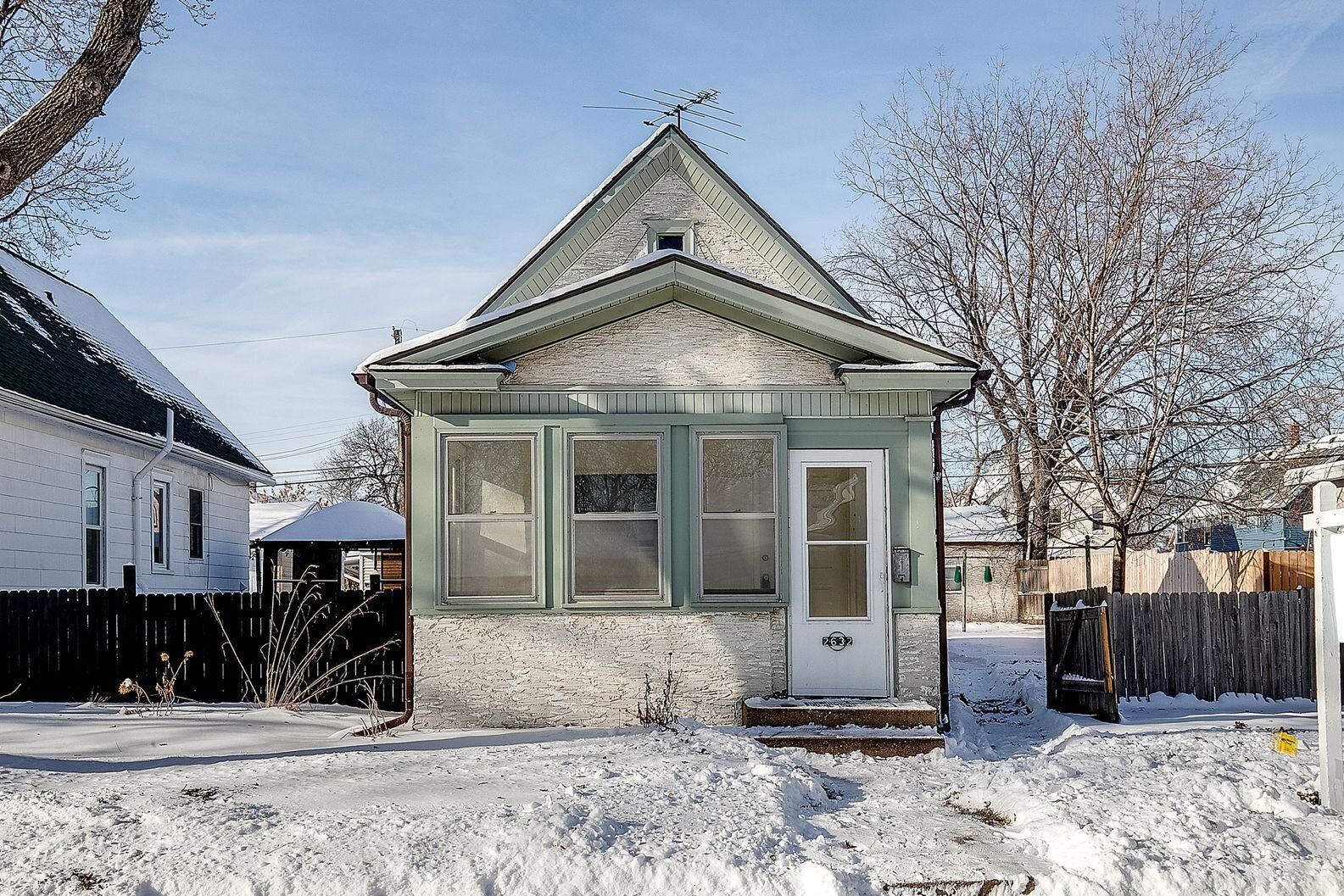 Property Photo: 2632 Washington Street NE MN 55418