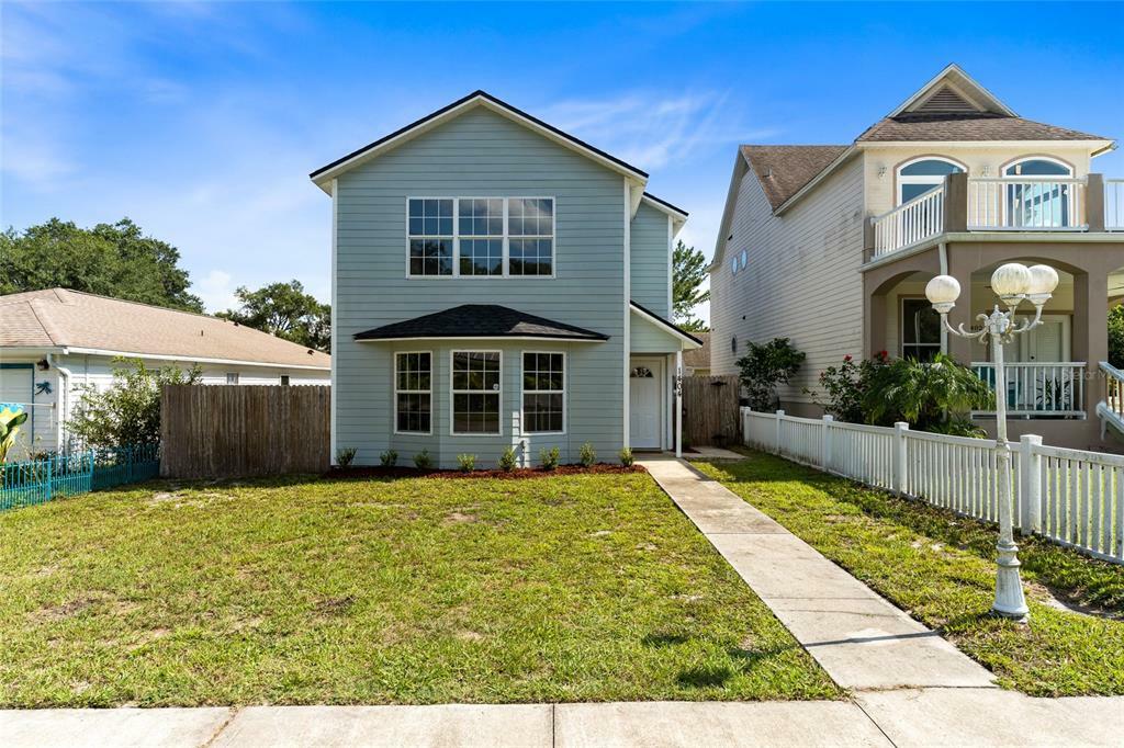 Property Photo:  1404 E 9th Avenue  FL 32757 