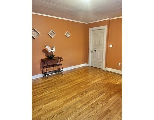 Property Photo: 176 Everett St MA 01550
