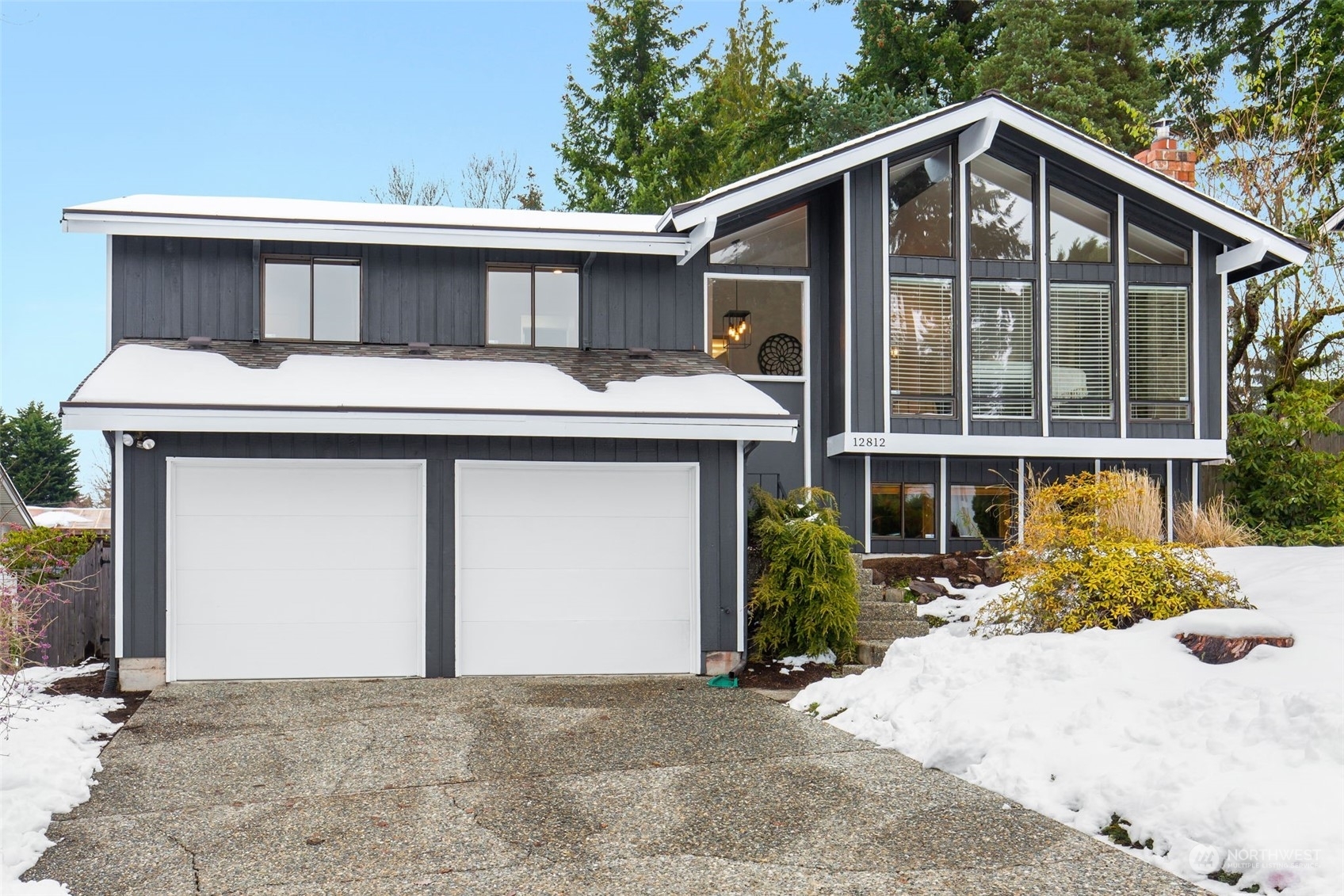 Property Photo:  12812 NE 111th Place  WA 98033 