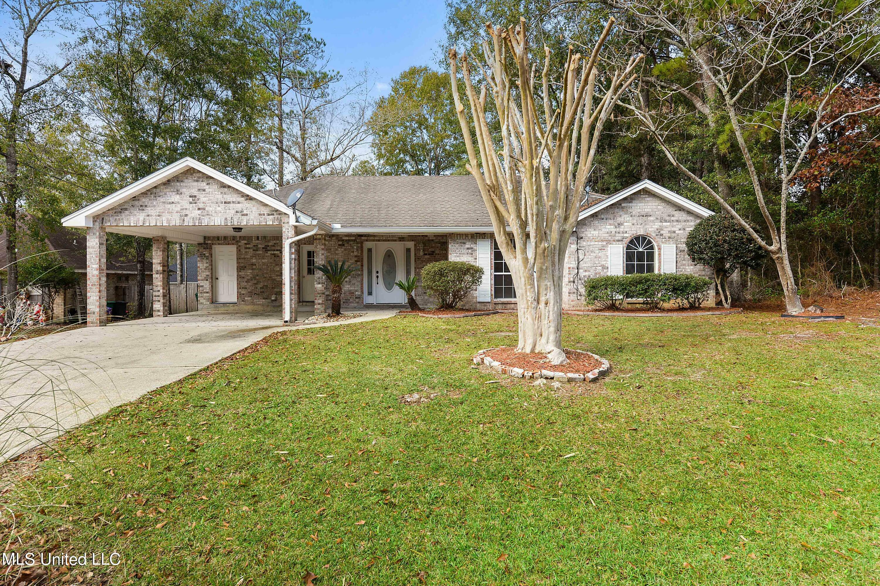 Property Photo:  84137 Bayou Drive  MS 39525 