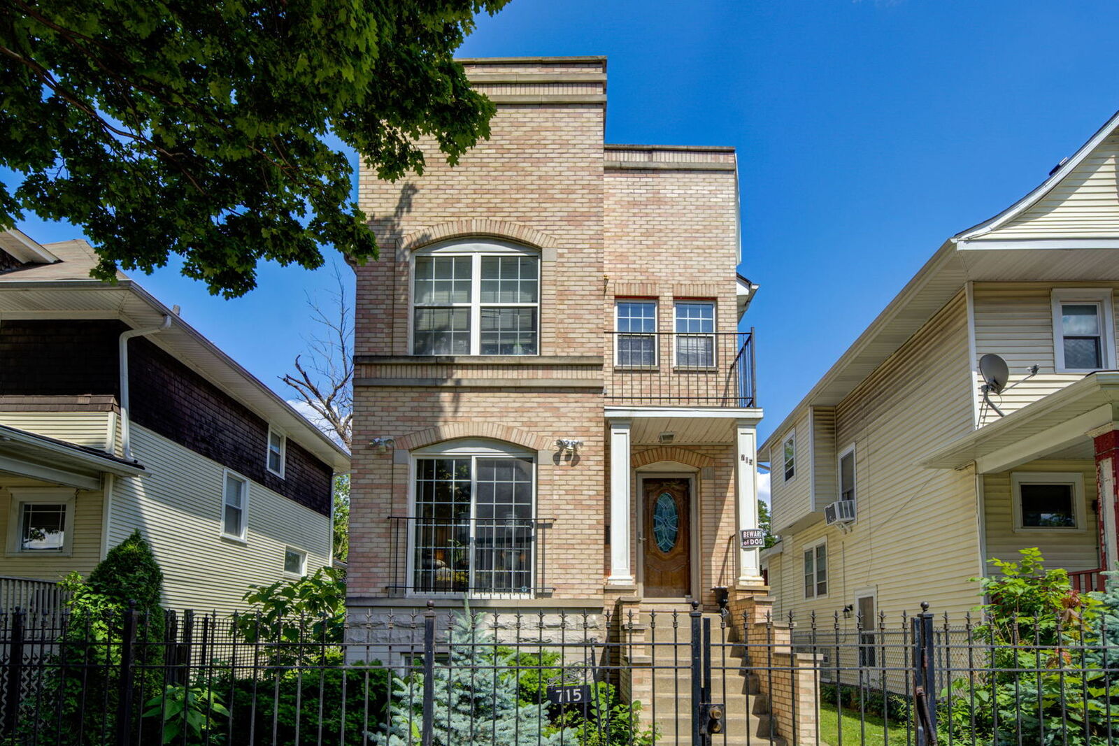 Property Photo:  715 N Lorel Avenue  IL 60644 