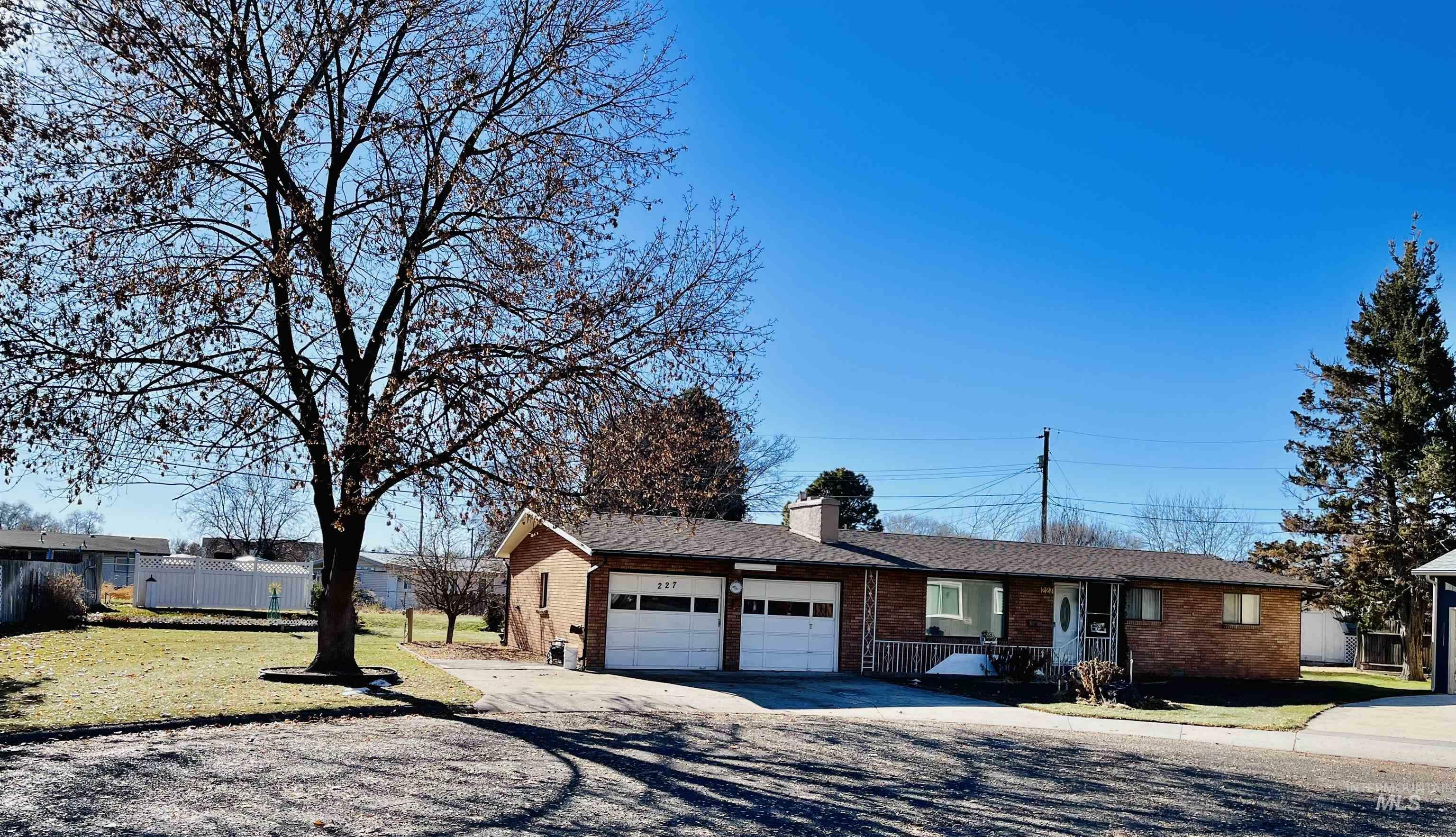 Property Photo:  227 S Rowena St  ID 83686 