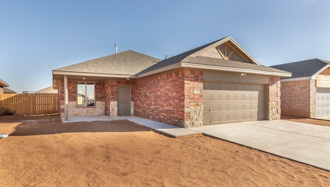 Property Photo:  718 E 18th  TX 79382 