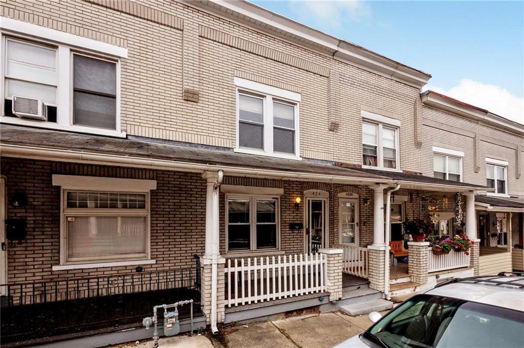 Property Photo: 424 Court Street PA 18109
