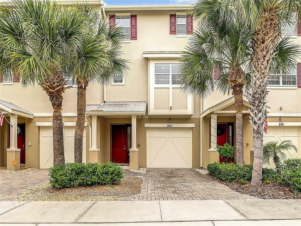 Property Photo: 840 Callista Cay Loop FL 34689