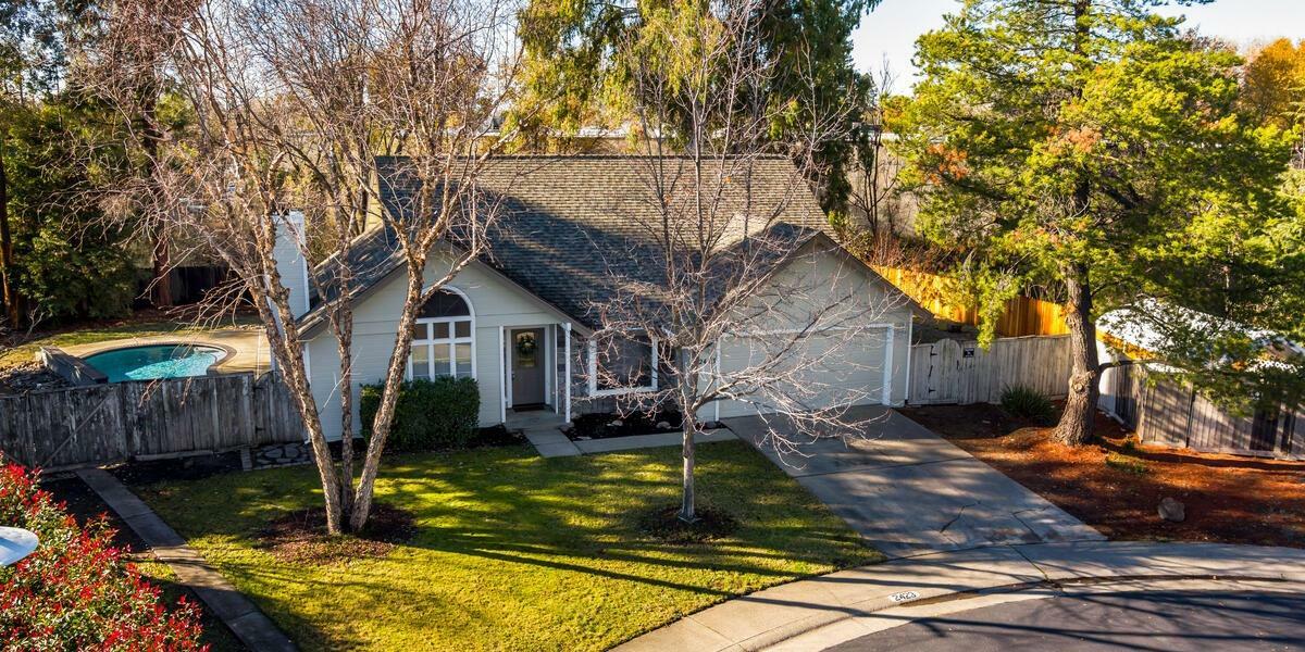 Property Photo:  2423 Laurelwood Court  CA 95677 