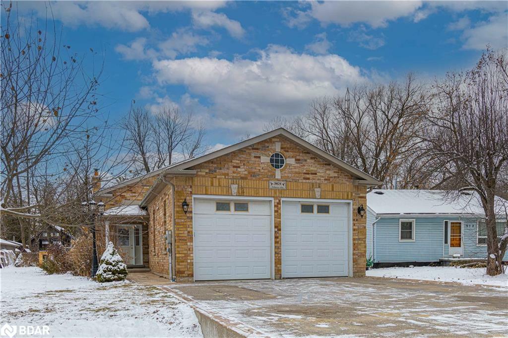 968 Gilmore Avenue  Innisfil ON L0L1W0 photo