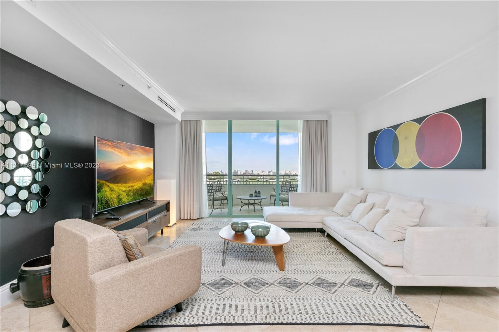 Property Photo: 3400 SW 27th Ave 1505 FL 33133