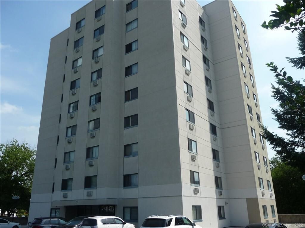 Property Photo: 51 Schuyler Avenue 9F CT 06902