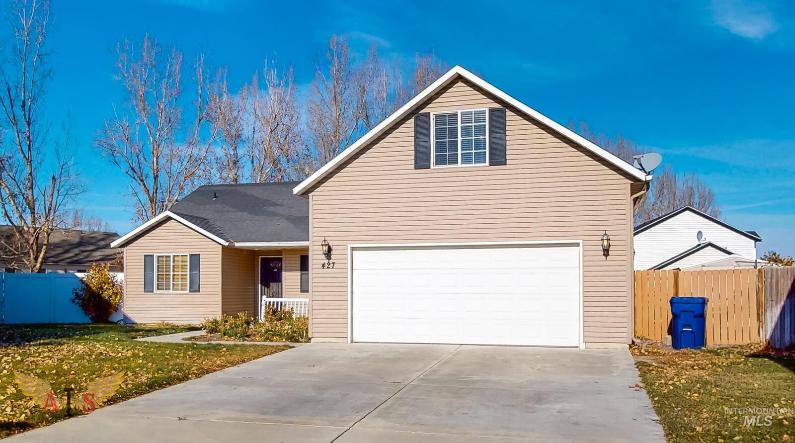 Property Photo:  427 Clover Ave  ID 83301 