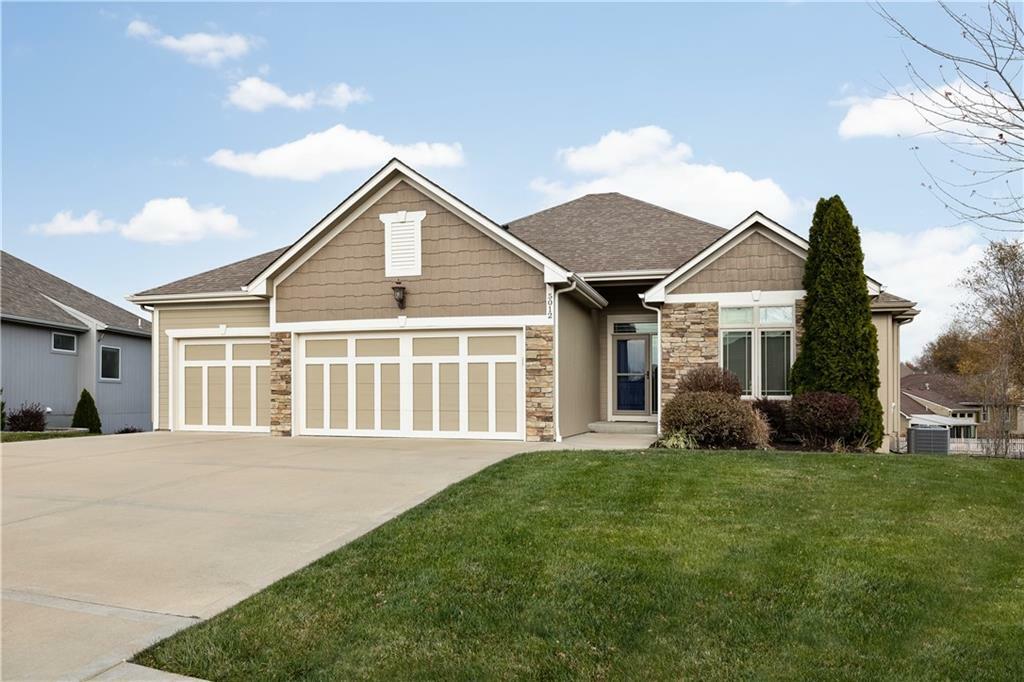 Property Photo: 5012 NW 57th Place MO 64151