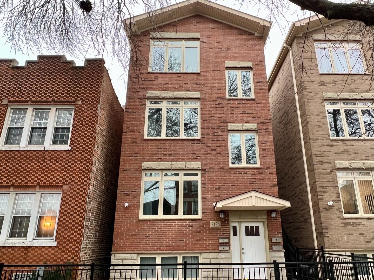 Property Photo: 3136 S Shields Avenue 1 IL 60616