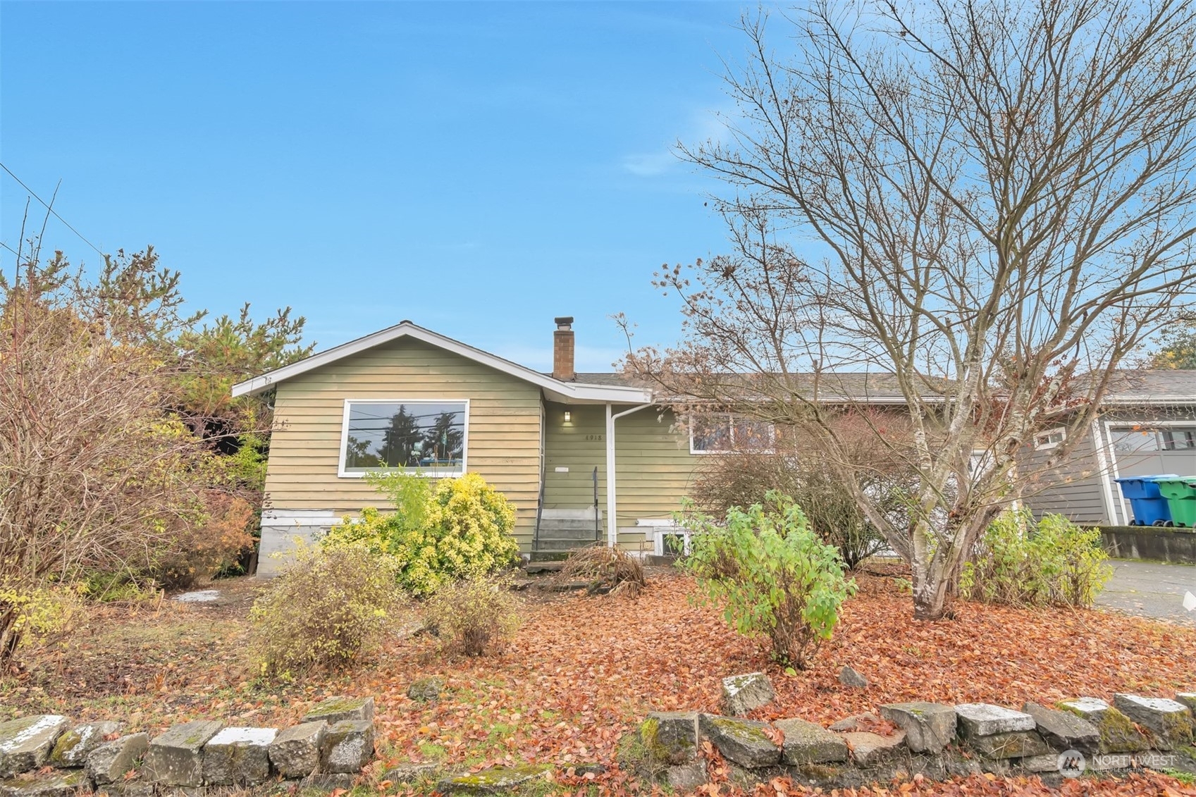 Property Photo: 4918 48th Avenue S WA 98118