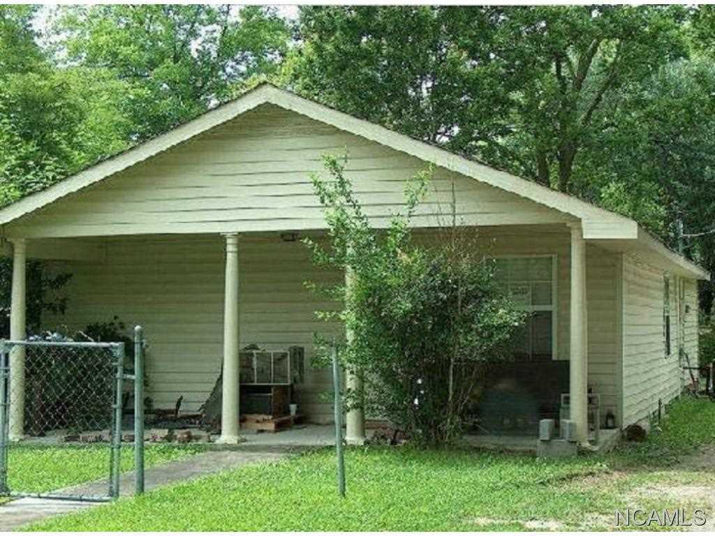 Property Photo: 1302 Brunner St AL 35055