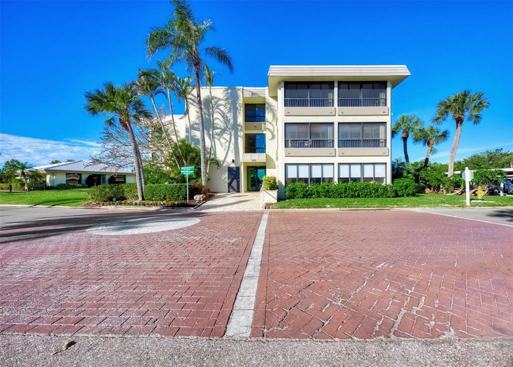 199 Whispering Sands Drive 202  Sarasota FL 34242 photo