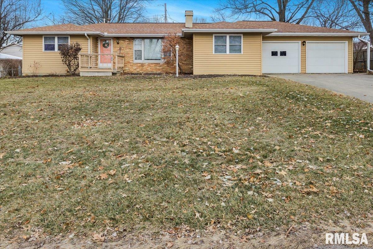 Property Photo:  206 James Parkway  IL 61571 