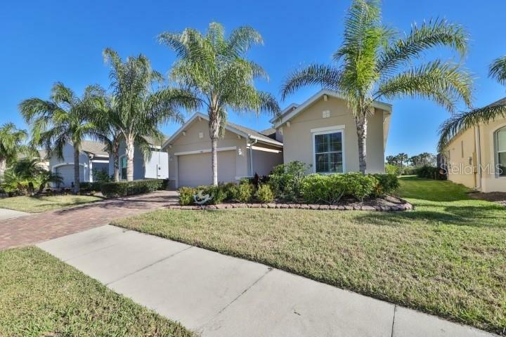 Property Photo:  1861 Pacific Dunes Drive  FL 33573 