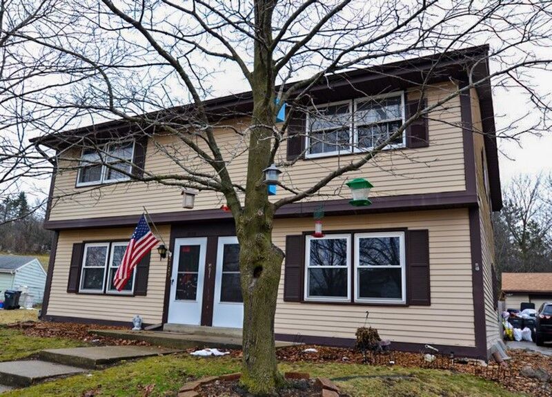 Property Photo: 2125 Kilps Dr WI 53188