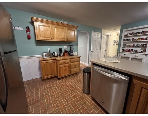 Property Photo: 91 Hilldale Rd MA 01721
