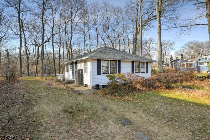 Property Photo: 78 Maple Ln NJ 07470