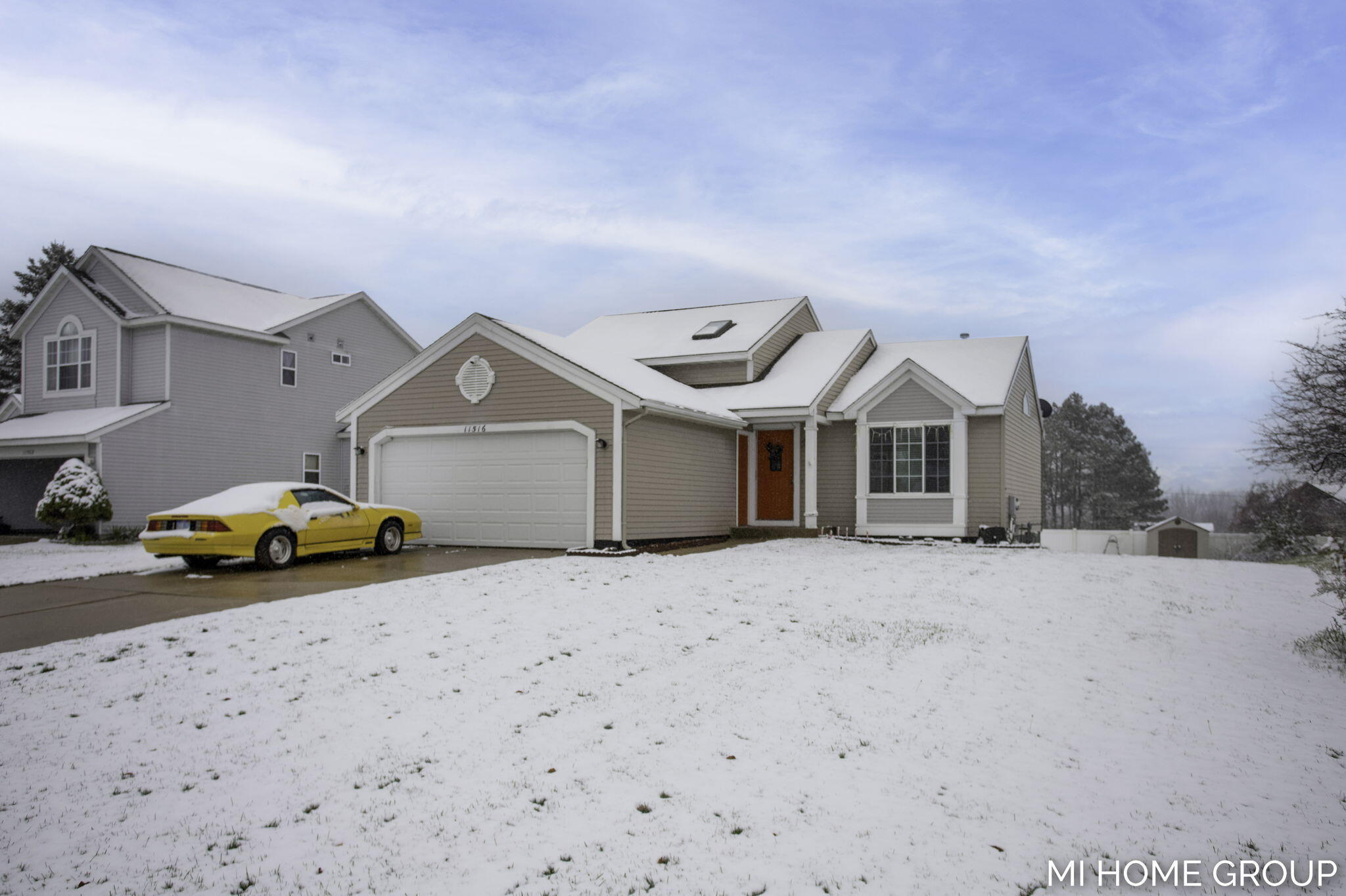 Property Photo: 11516 Galway Court MI 49424