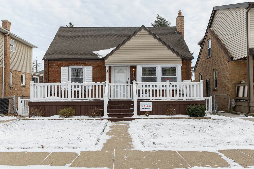 Property Photo:  10555 S Troy Street  IL 60655 