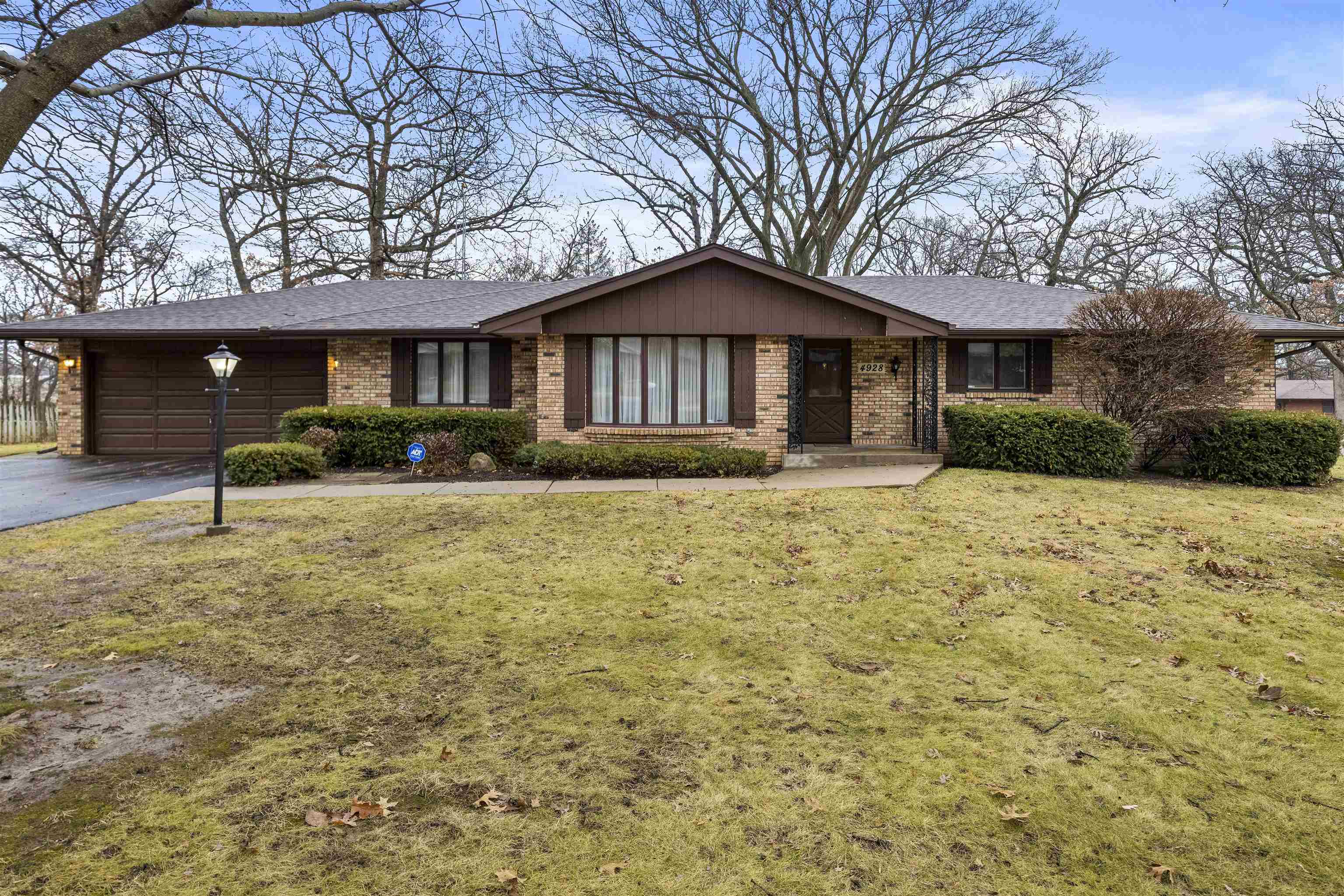 Property Photo:  4928 Rainbow Ridge  IL 61109 