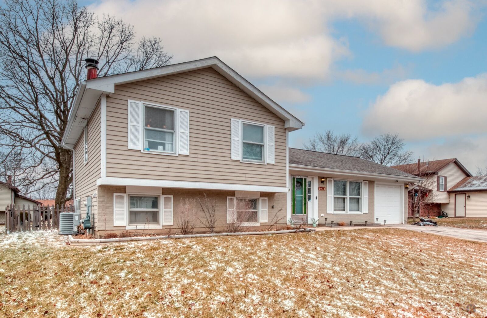 Property Photo: 326 Musial Circle IL 60440