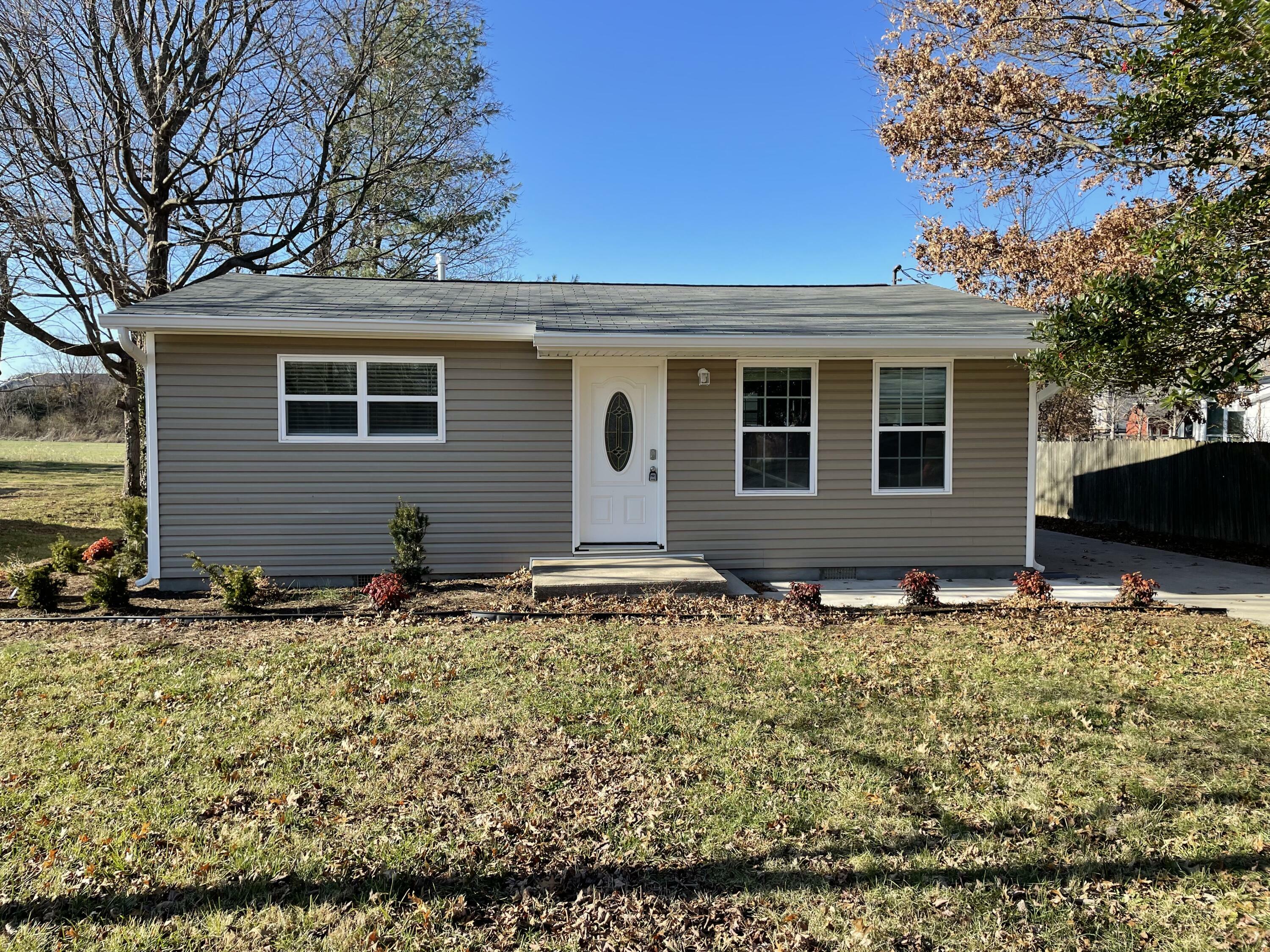 Property Photo:  402 Elm Street Heights  KY 40383 