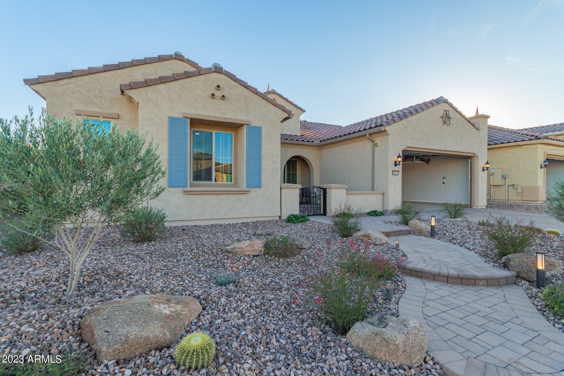 Property Photo:  7805 W Noble Prairie Way  AZ 85132 