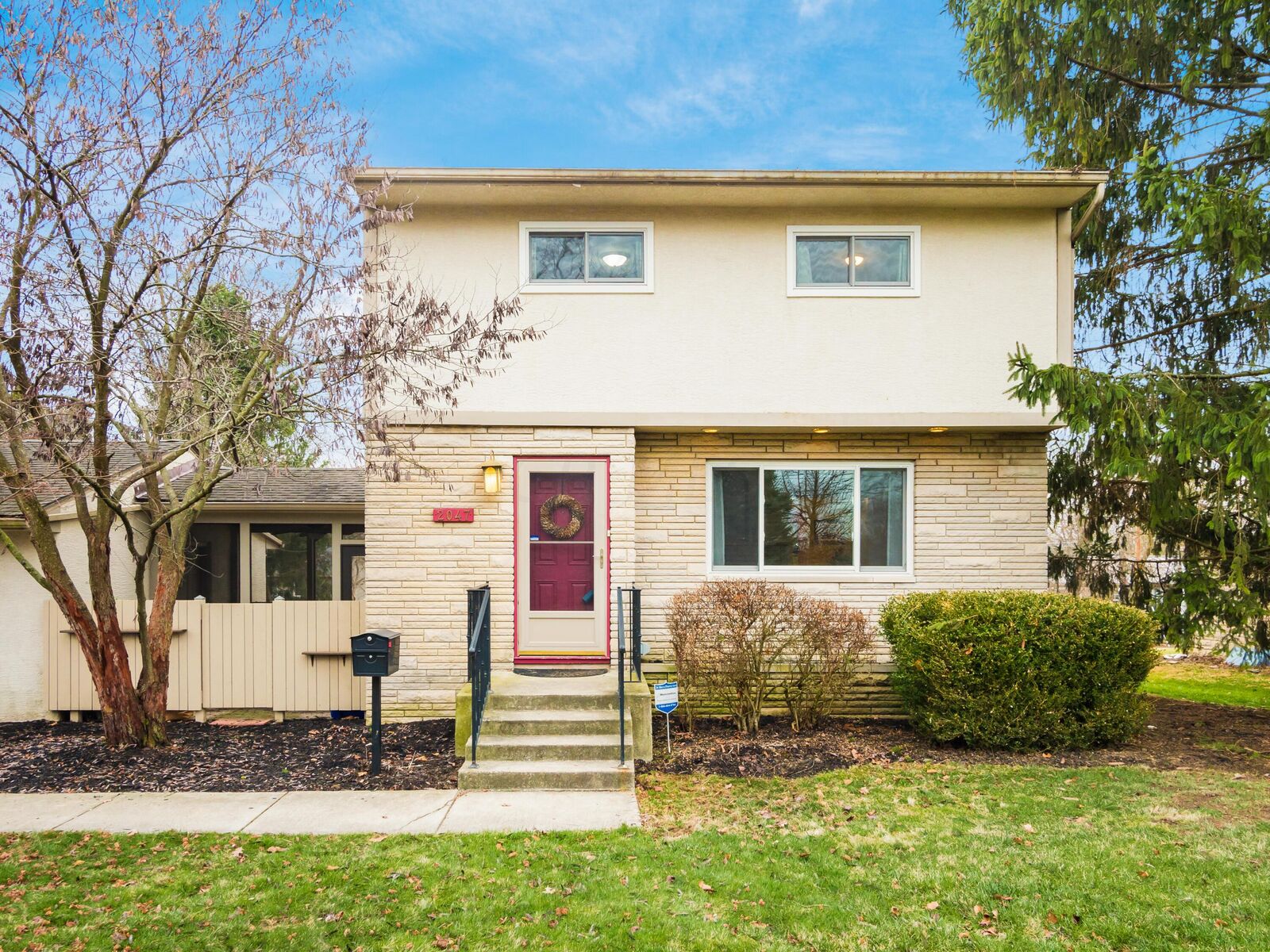 Property Photo:  2047 McCoy Road  OH 43220 