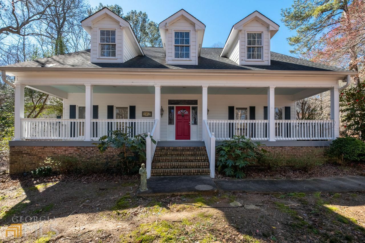 Property Photo:  2585 New Lake Road SW  GA 30281 