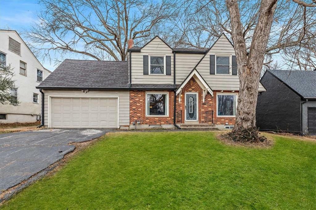 Property Photo: 432 E 81st Street MO 64131