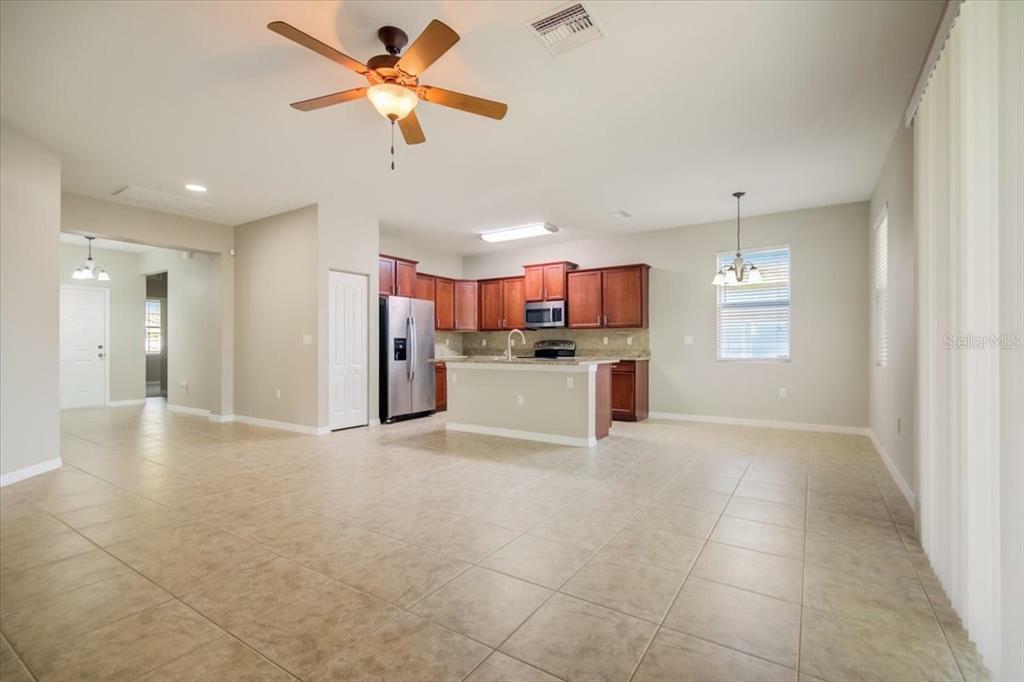 Property Photo:  36127 Laguna Hills Circle  FL 33541 