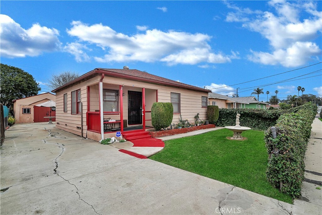 Property Photo:  1510 N Banning Boulevard  CA 90744 