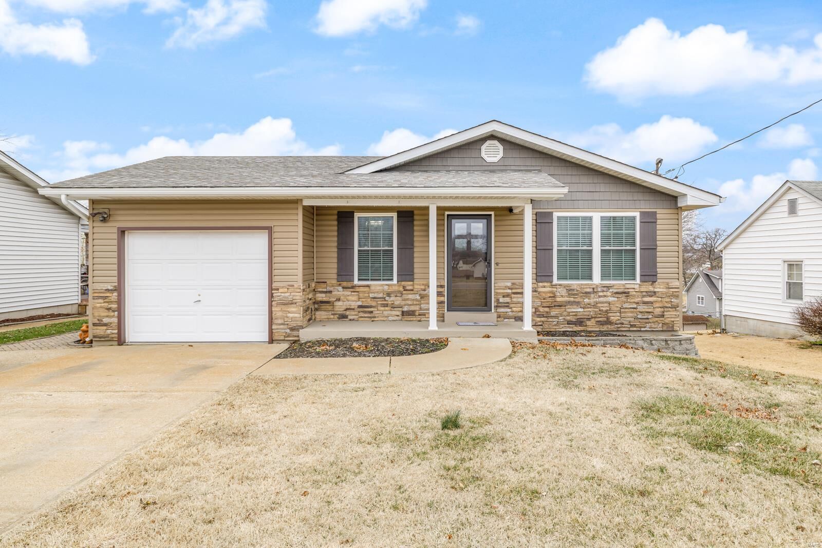 Property Photo: 1413 W Main Street MO 63028