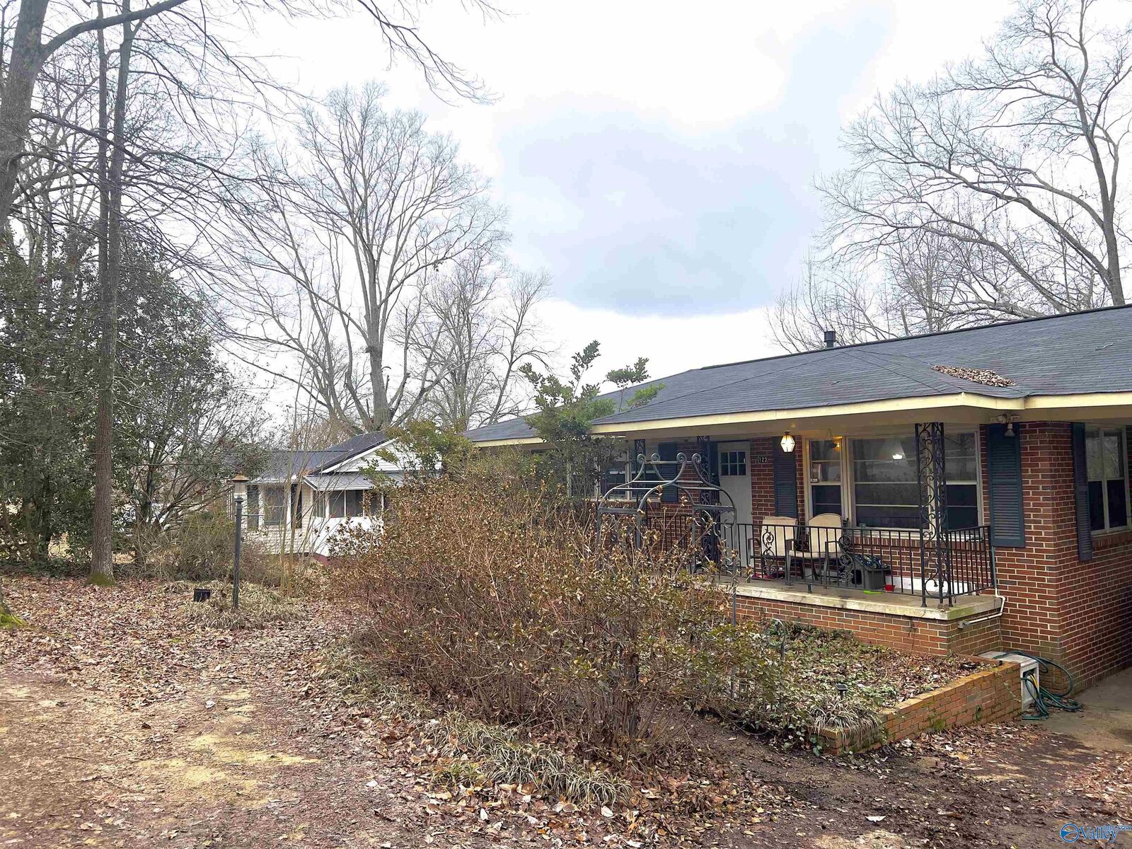 Property Photo:  123 Mitchell Blvd  AL 35904 