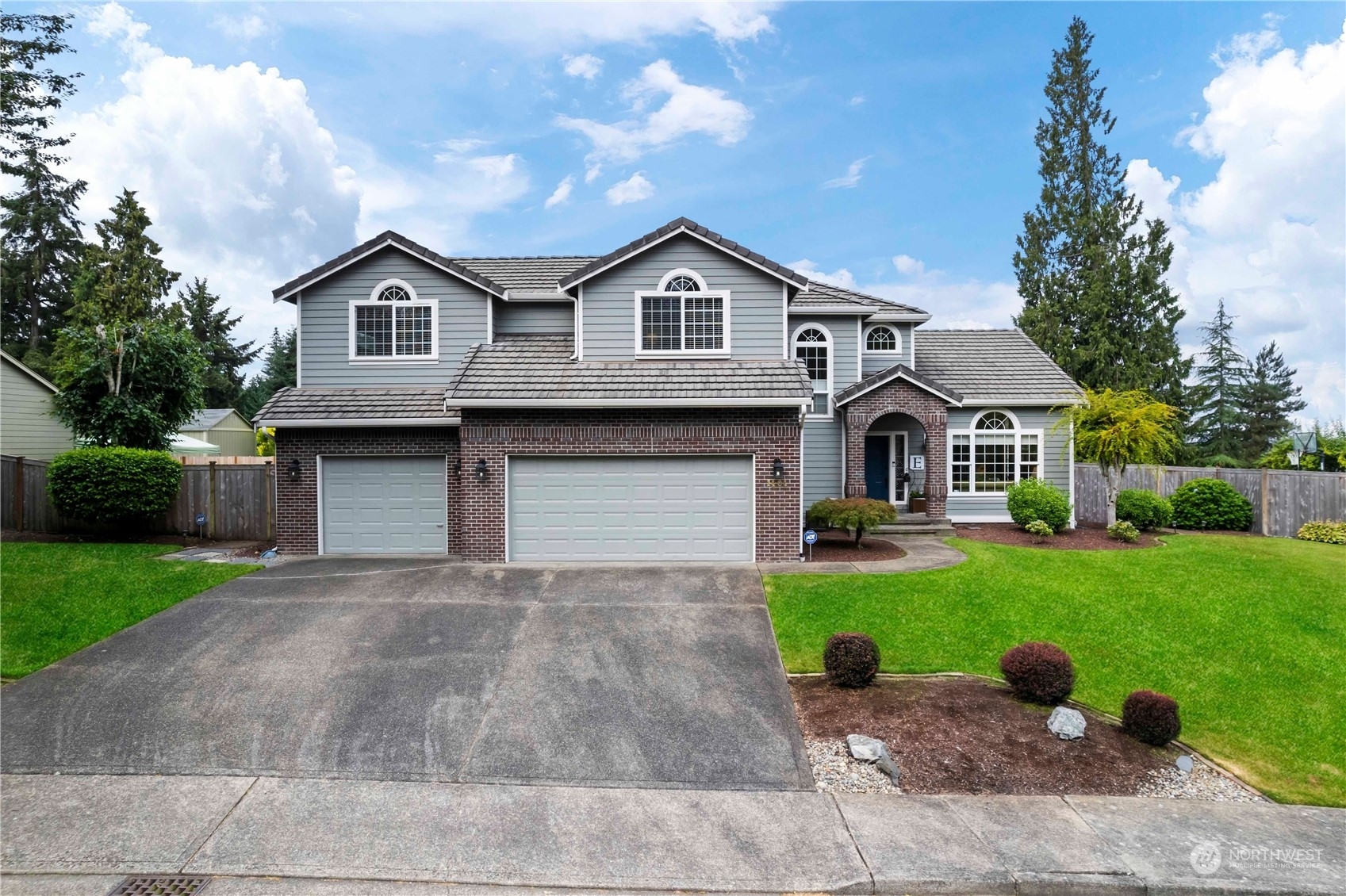 Property Photo:  1404 Amber Boulevard  WA 98372 