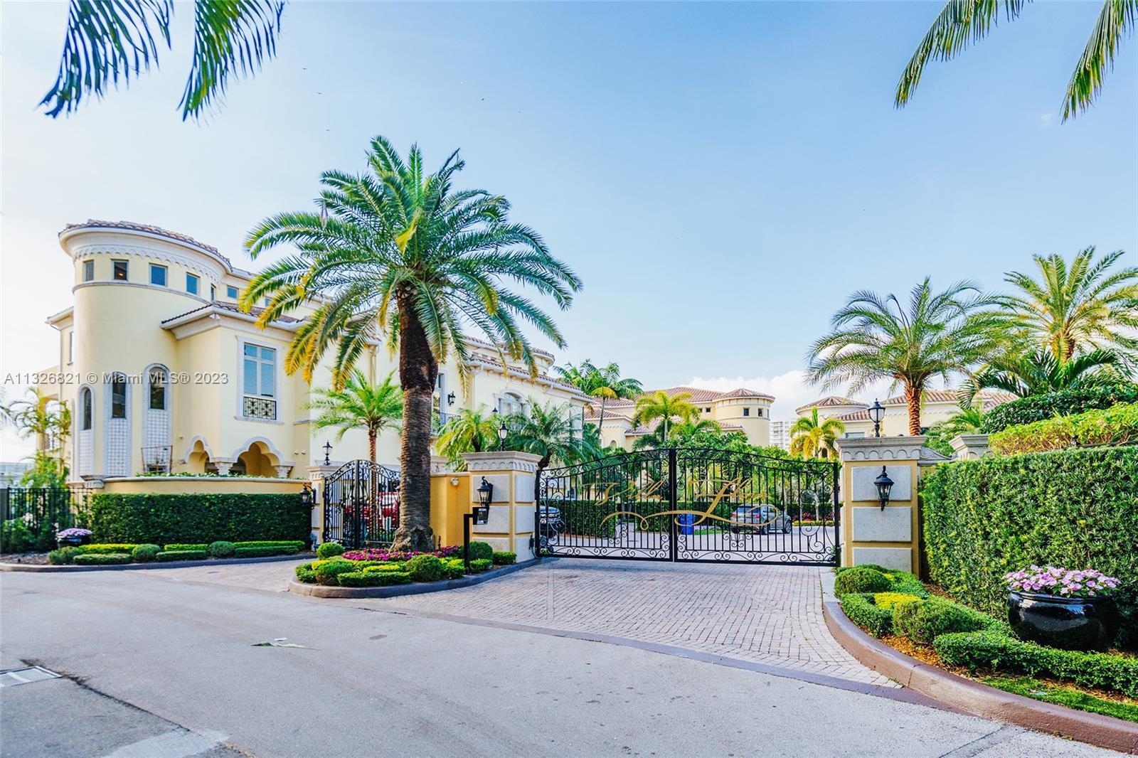 Property Photo: 1524 Island Blvd FL 33160